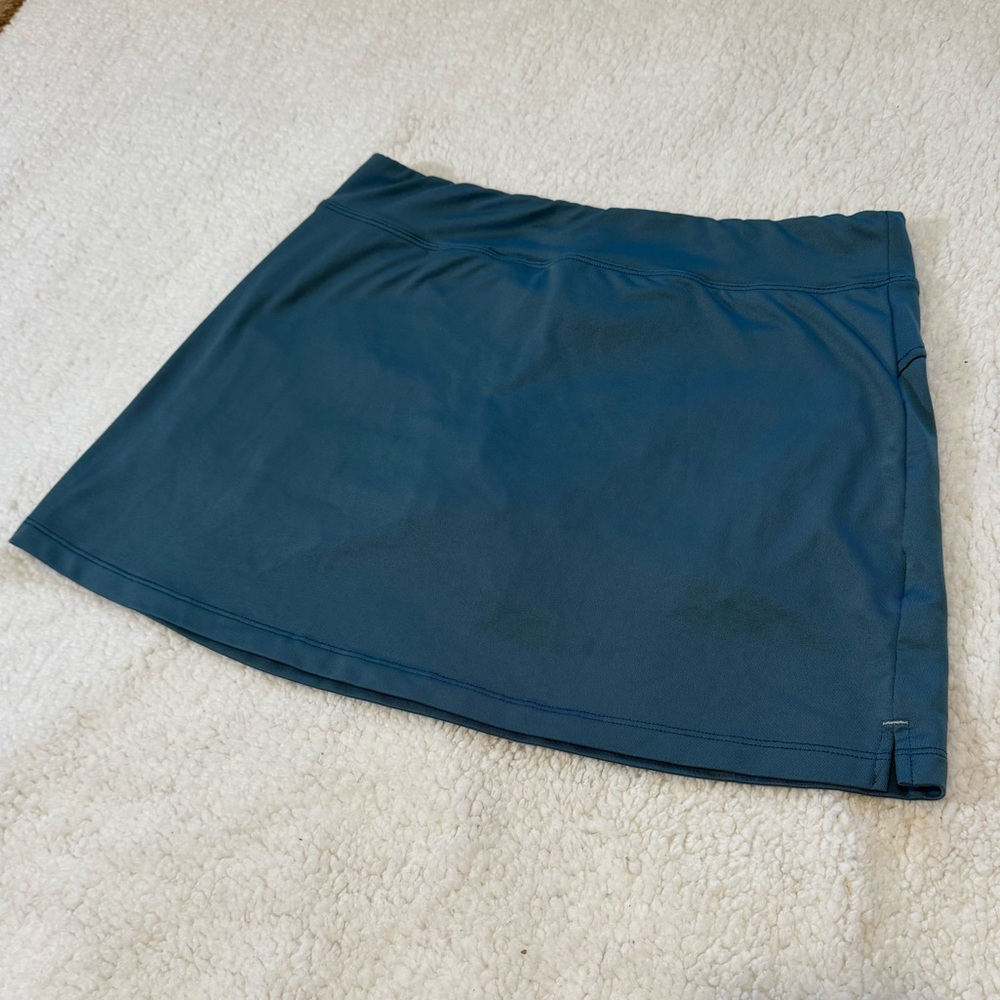 Athletic skirt